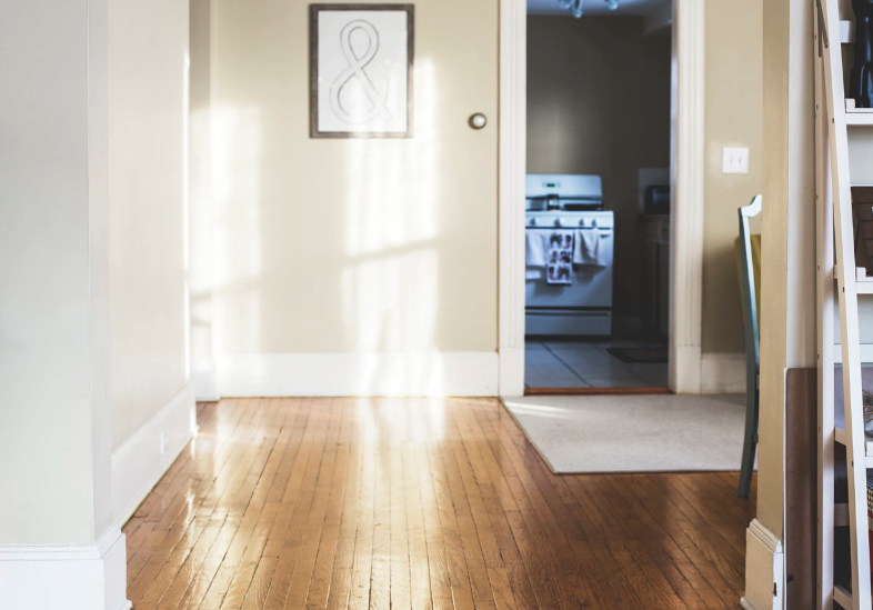 Entry to kitchen